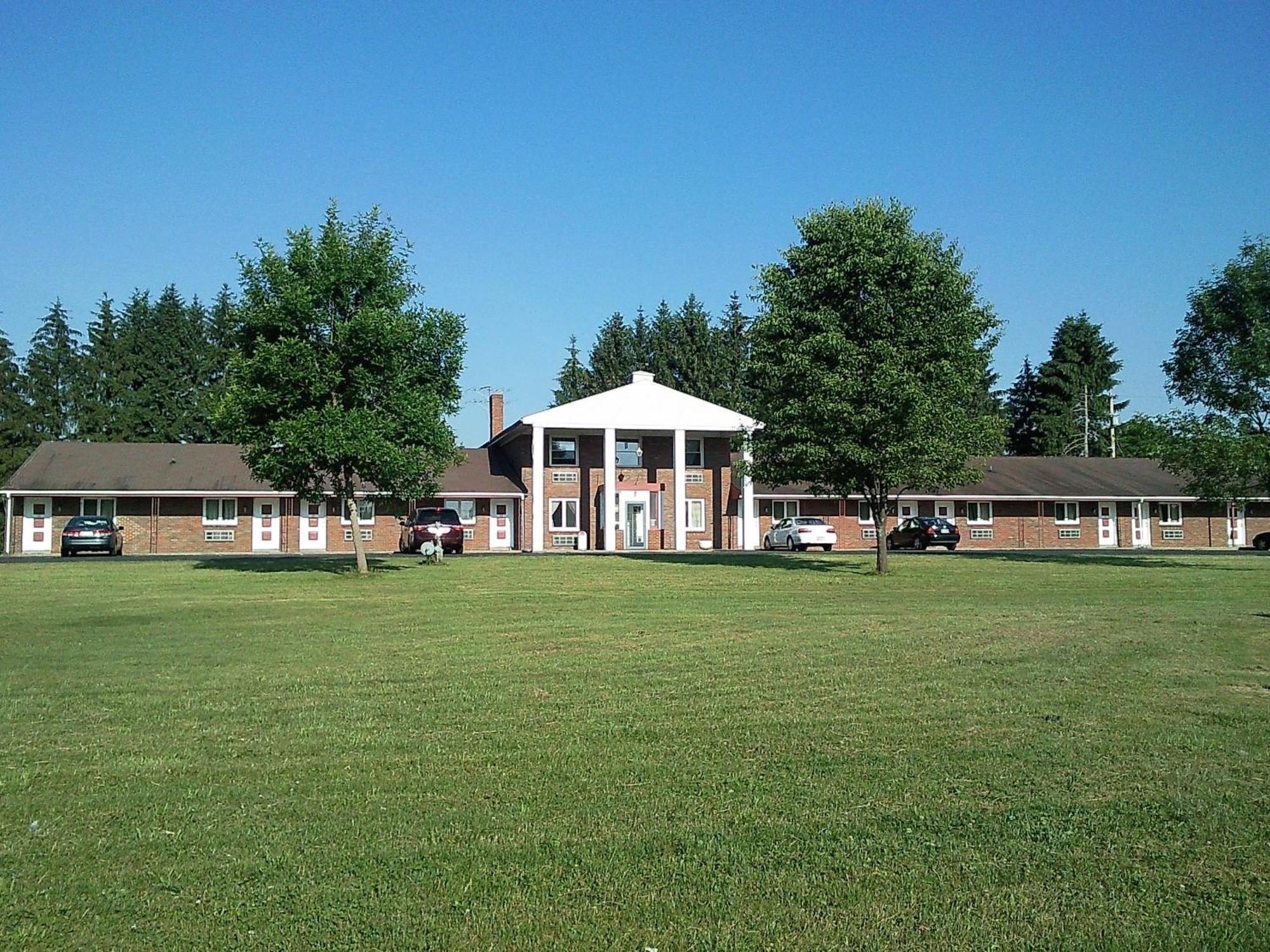 Colonial Inn Mercer-Grove City 외부 사진